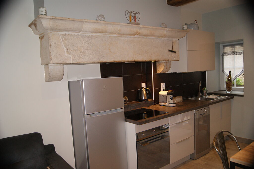 The worktop and the storage